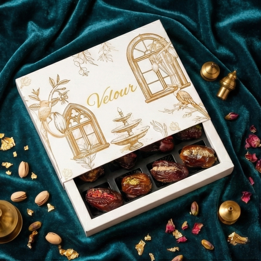 Medjool Dates Gift Box — No Refined Sugar, 12 Pieces