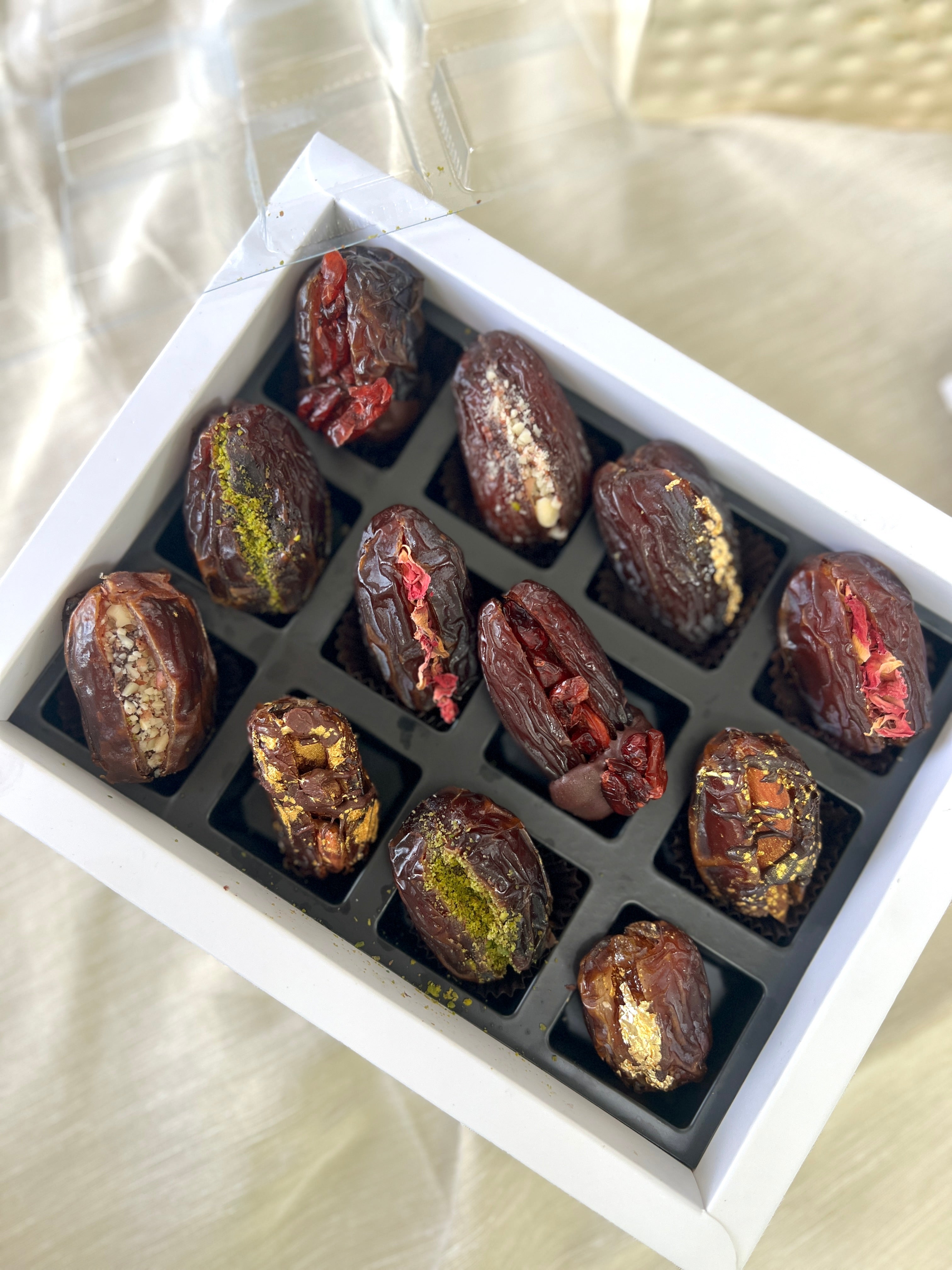 Velour Jewels of Velour – 12 Stuffed Medjoul Dates Gift Box (Bean-to-Bar Chocolates)